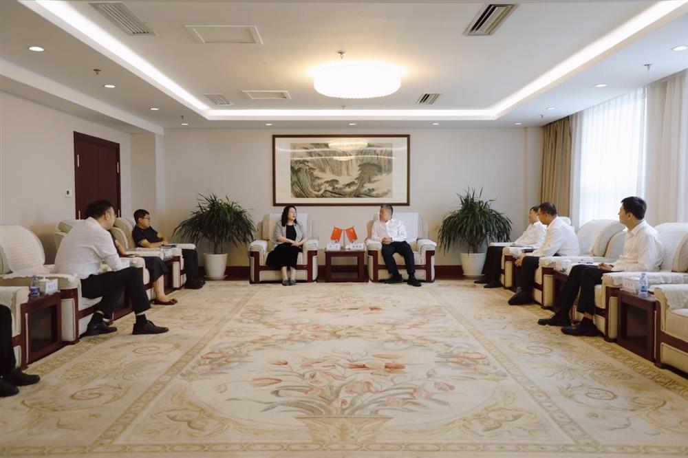 深化銀企合作、共繪發(fā)展藍(lán)圖！ 濟(jì)南產(chǎn)發(fā)集團(tuán)與工商銀行濟(jì)南分行開展深化座談